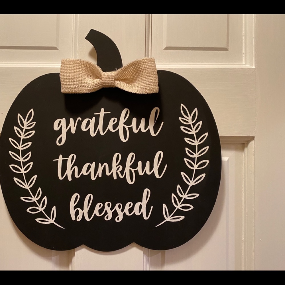 🎉HP! Hand Painted Black Pumpkin Reading grateful thankful blessed